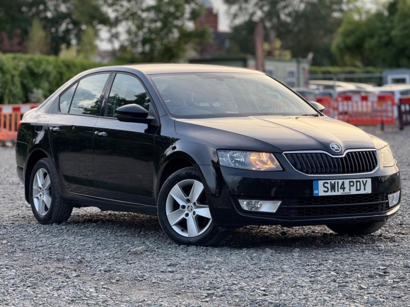 SKODA OCTAVIA 1.6 TDI SE Euro 5 (s/s) 5dr